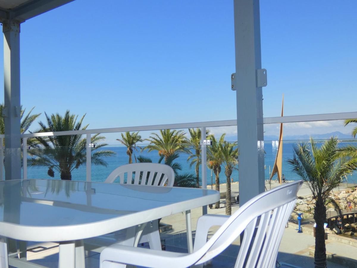 Rentalmar Family Acantilados Salou Buitenkant foto